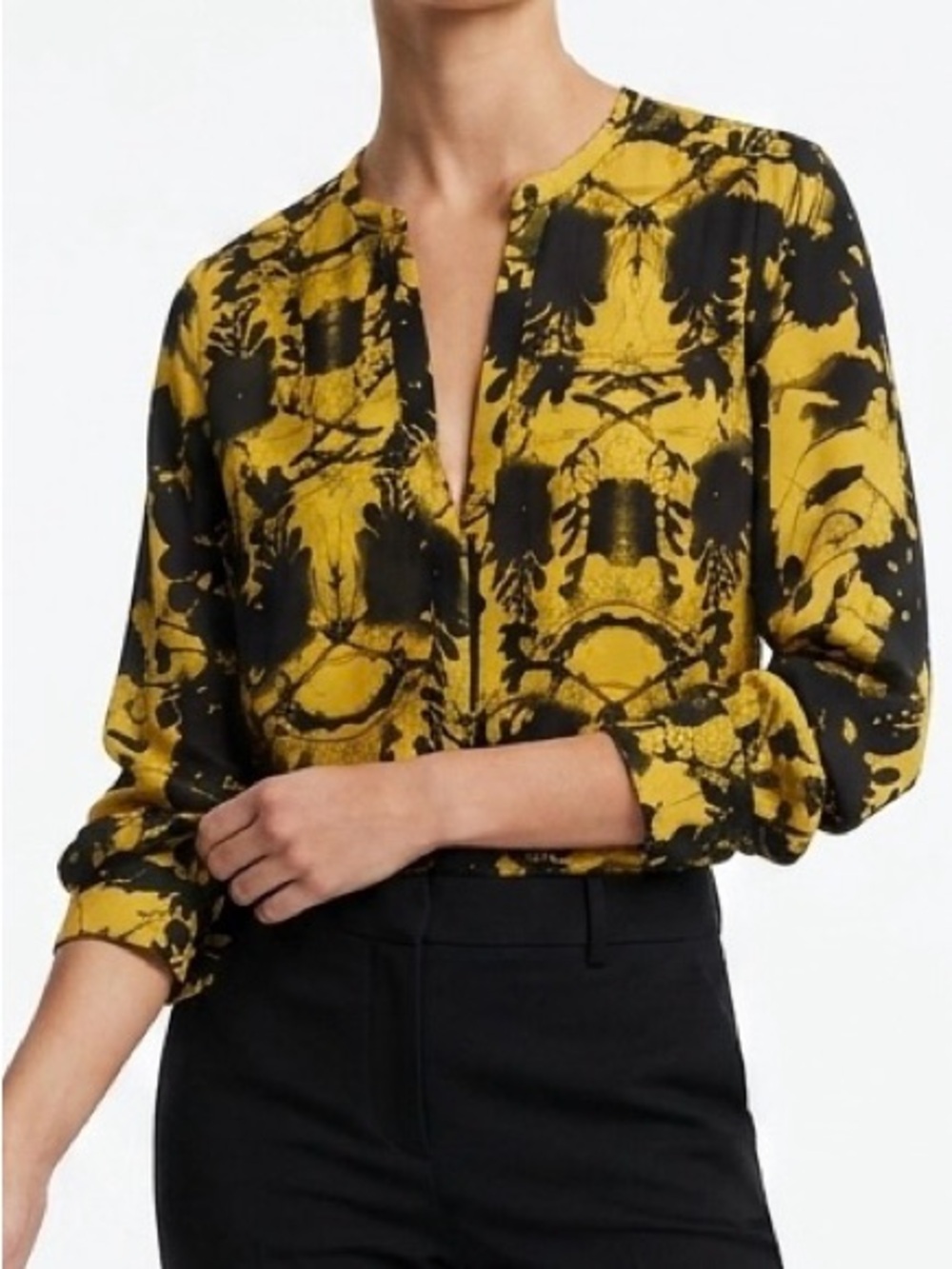 A.L.C. 100% Silk Abstract Botanical V-Neck Blouse - Mustard & Black XS
